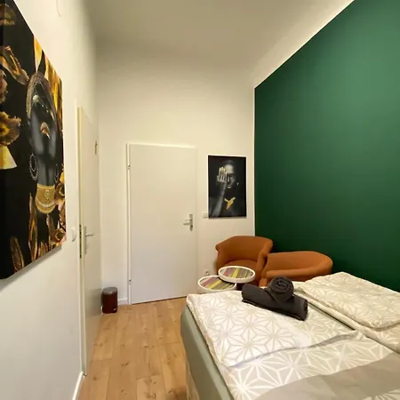 8 Fully Equipped Studio Shared Apt W Terrace Margareten Viena Exterior foto