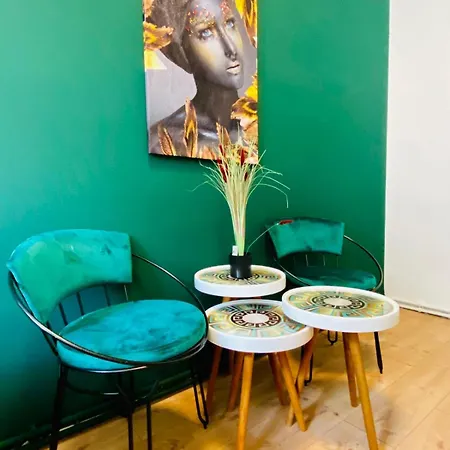 8 Fully Equipped Studio Shared Apt W Terrace Margareten Viena Exterior foto
