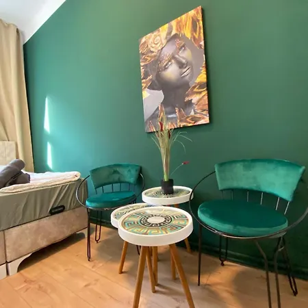 8 Fully Equipped Studio Shared Apt W Terrace Margareten Viena Exterior foto