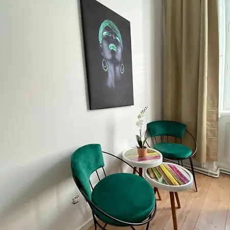 8 Fully Equipped Studio Shared Apt W Terrace Margareten Viena Exterior foto