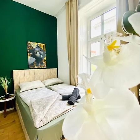 8 Fully Equipped Studio Shared Apt W Terrace Margareten Viena Exterior foto