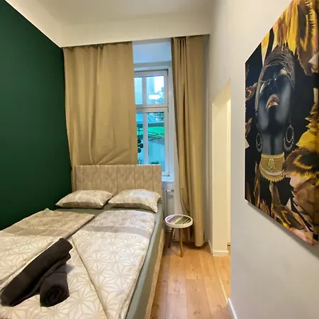 8 Fully Equipped Studio Shared Apt W Terrace Margareten Viena Exterior foto