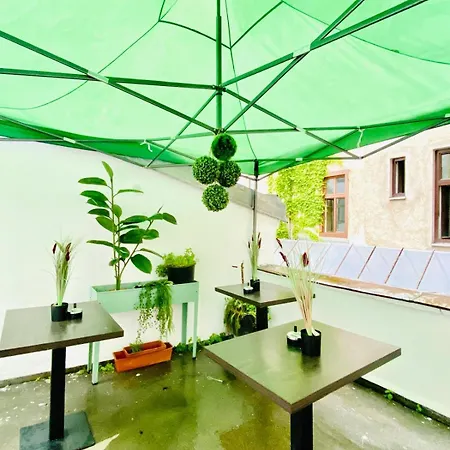 8 Fully Equipped Studio Shared Apt W Terrace Margareten Viena Exterior foto