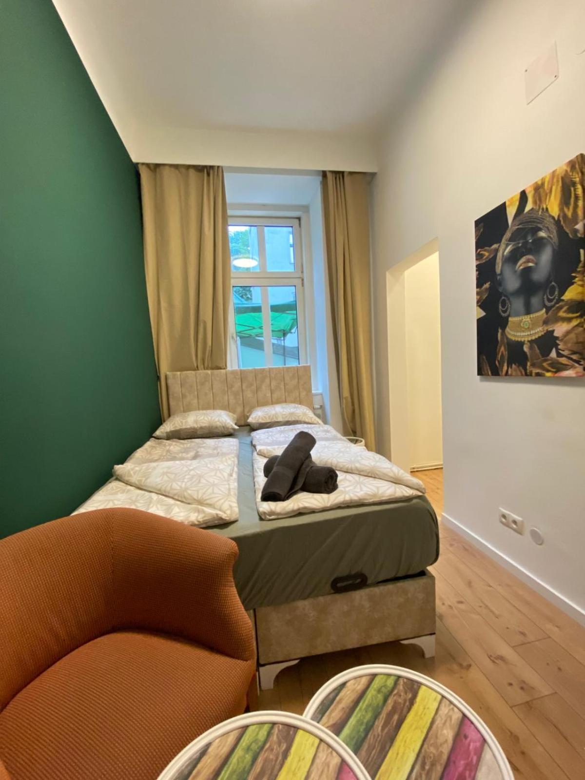 8 Fully Equipped Shared W Terrace Margareten