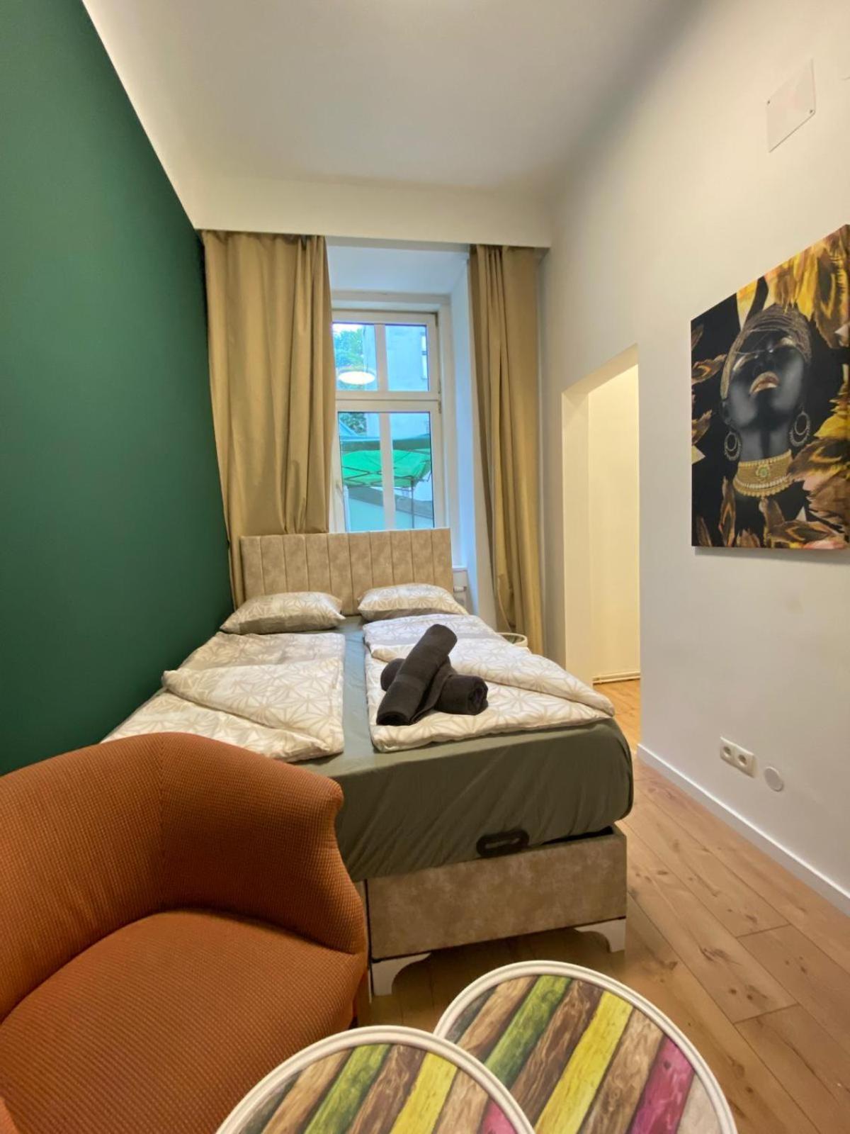 8 Fully Equipped Shared W Terrace Margareten *