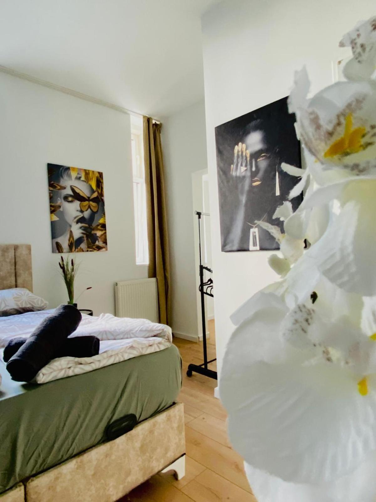 8 Fully Equipped Shared W Terrace Margareten Apartamento