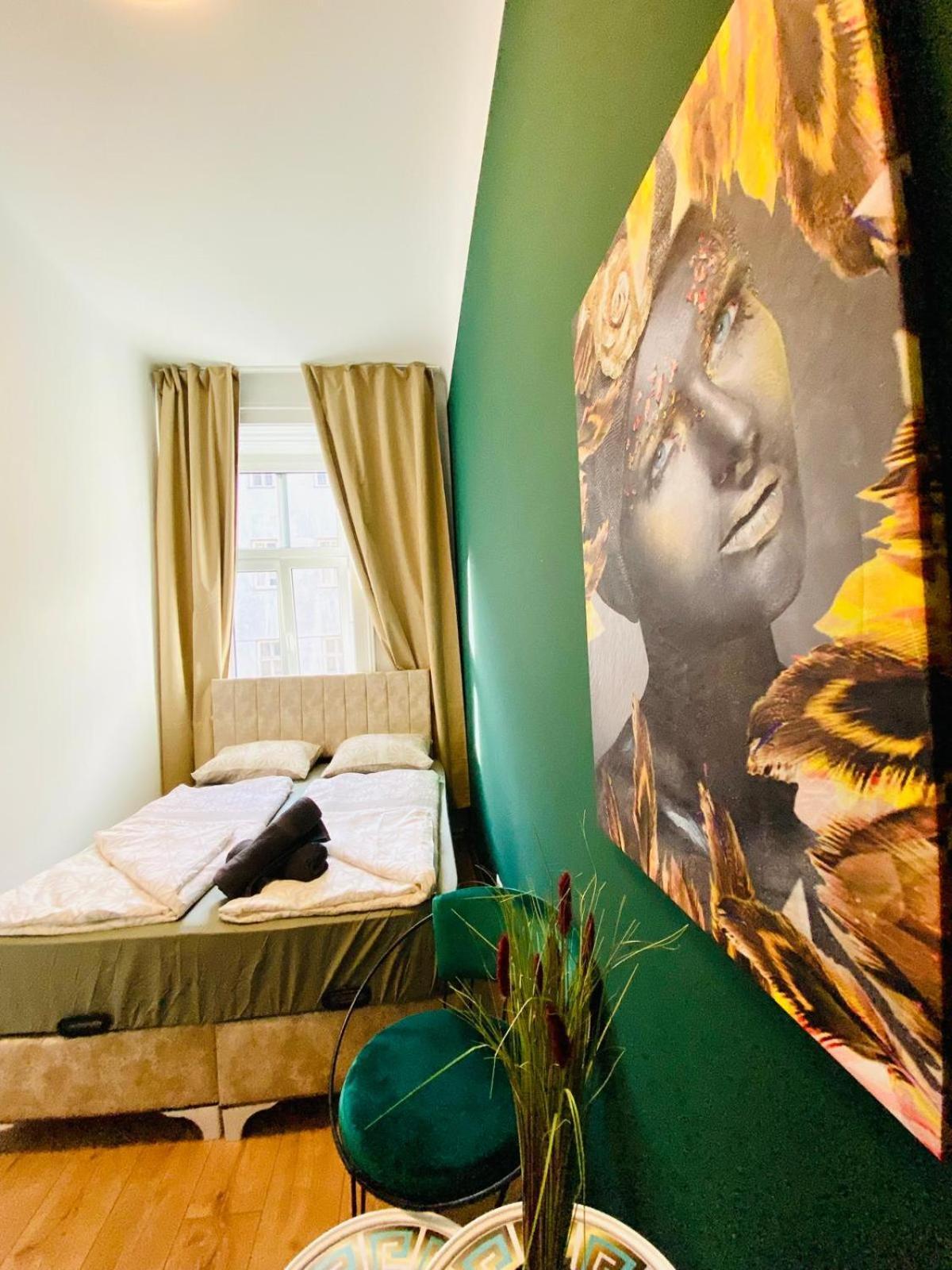 8 Fully Equipped Shared W Terrace Margareten Apartamento *