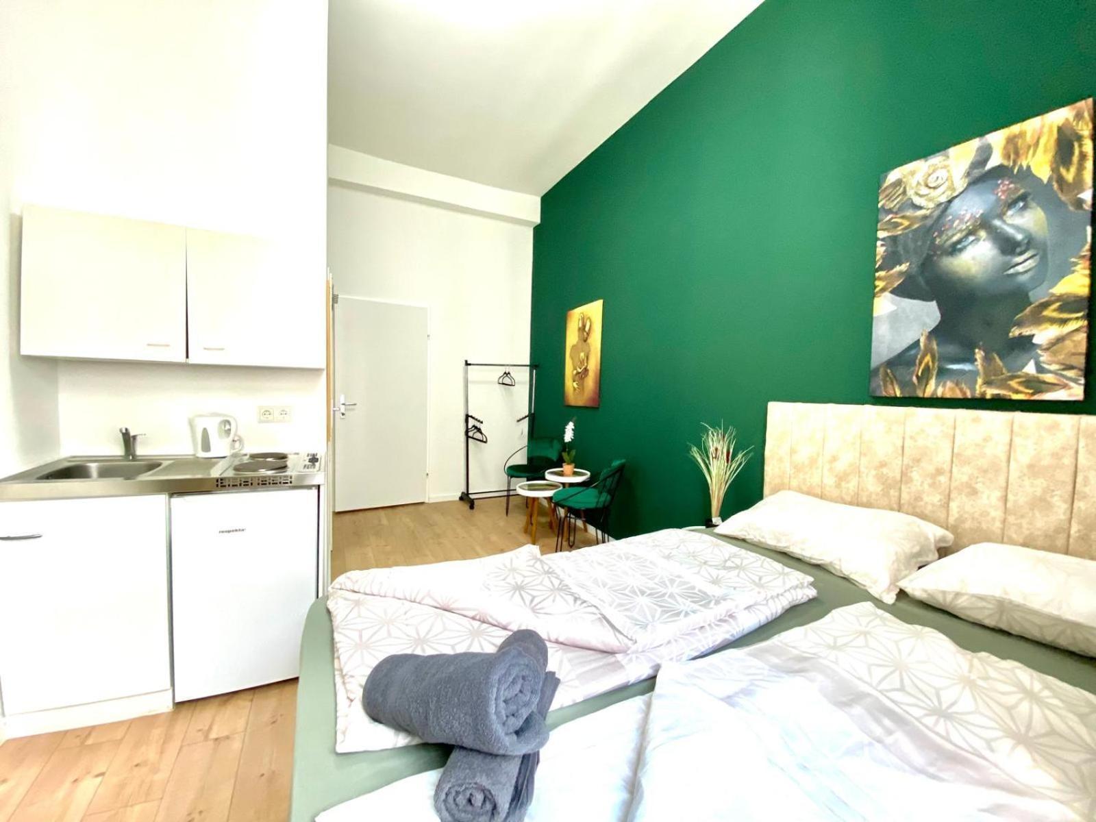 8 Fully Equipped Shared W Terrace Margareten Viena