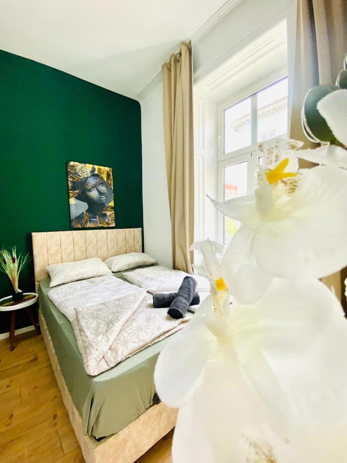 Apartamento 8 Fully Equipped Shared W Terrace Margareten *